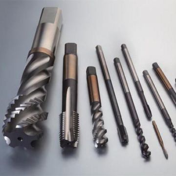 Tarauds machine HSS à pointe hélicoïdale DIN371 revêtus Ti M3-M50